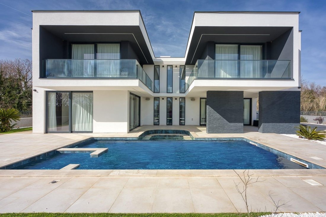 Villa in Liznjan, Istria County, Croatia 3 - 17432205