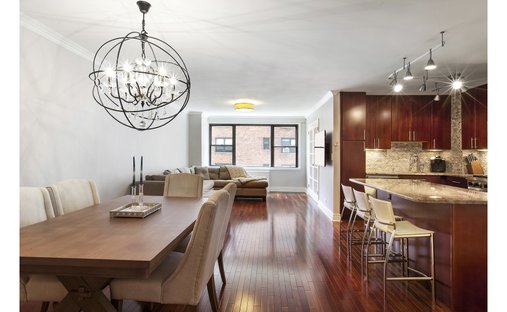 Co Op in New York, New York, United States 1