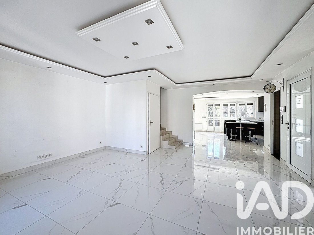 House in Barre-Ormesson, Deuil-la-Barre, France 2 - 17430567