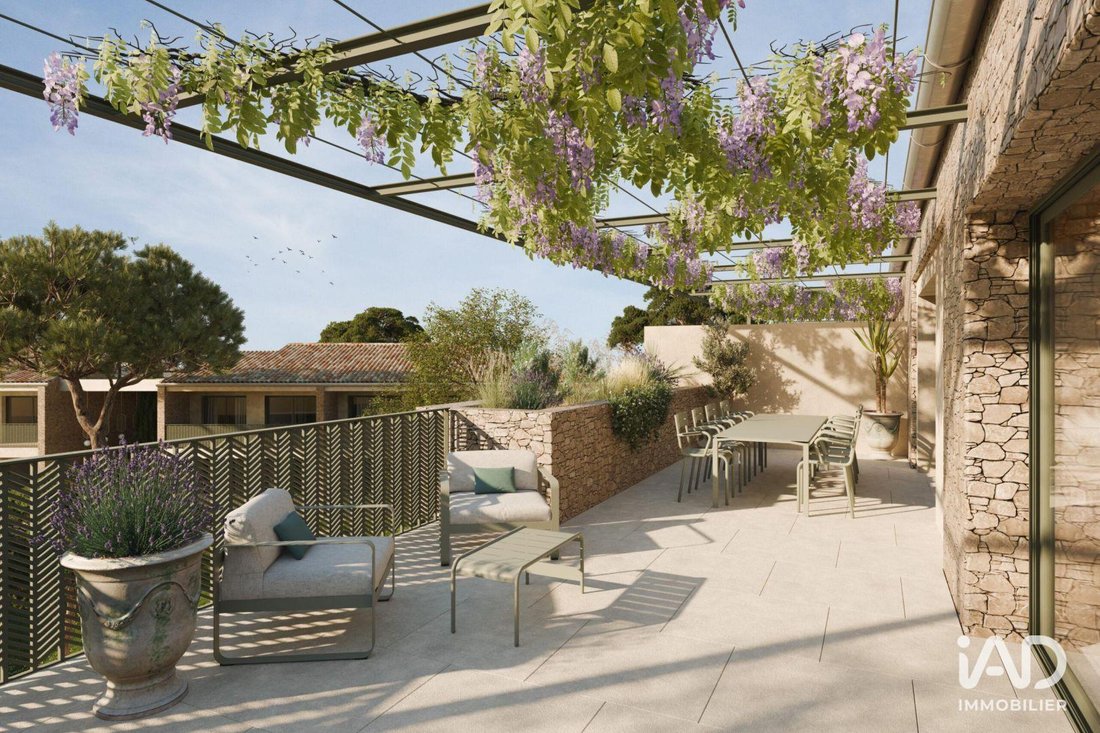 Apartment in Uzès, Occitania, France 1 - 17430497