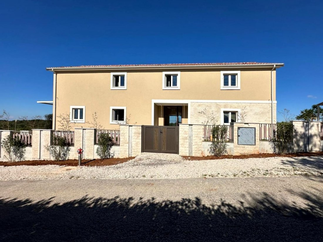 Villa in Buje, Istria County, Croatia 3 - 17432188