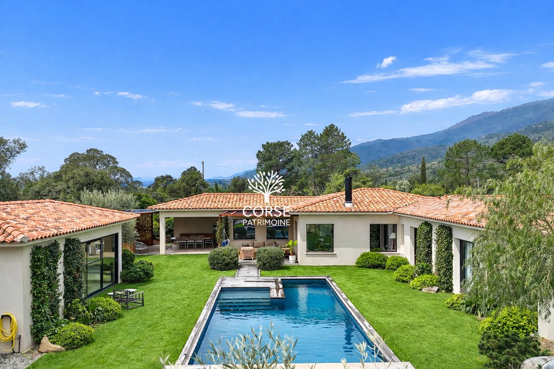 House in Porto-Vecchio, Corsica, France 1 - 17433664