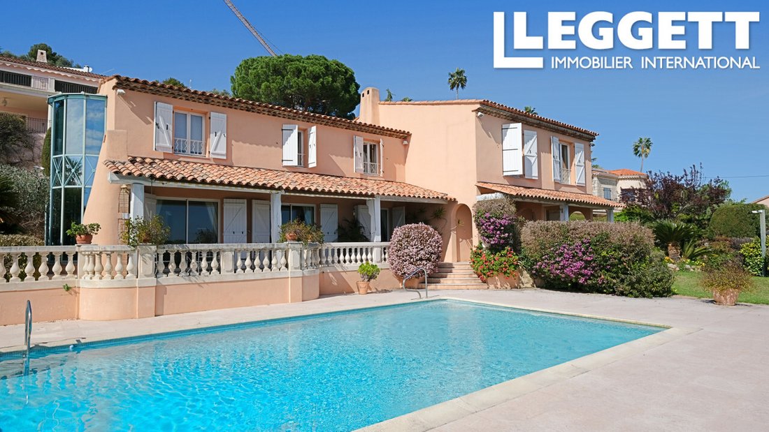 Villa in Centre, Vallauris, France 2 - 17320197