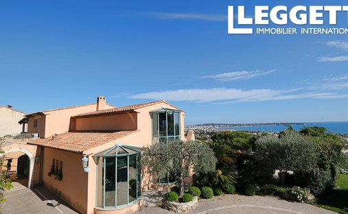 Villa a Centre, Vallauris, Francia 1