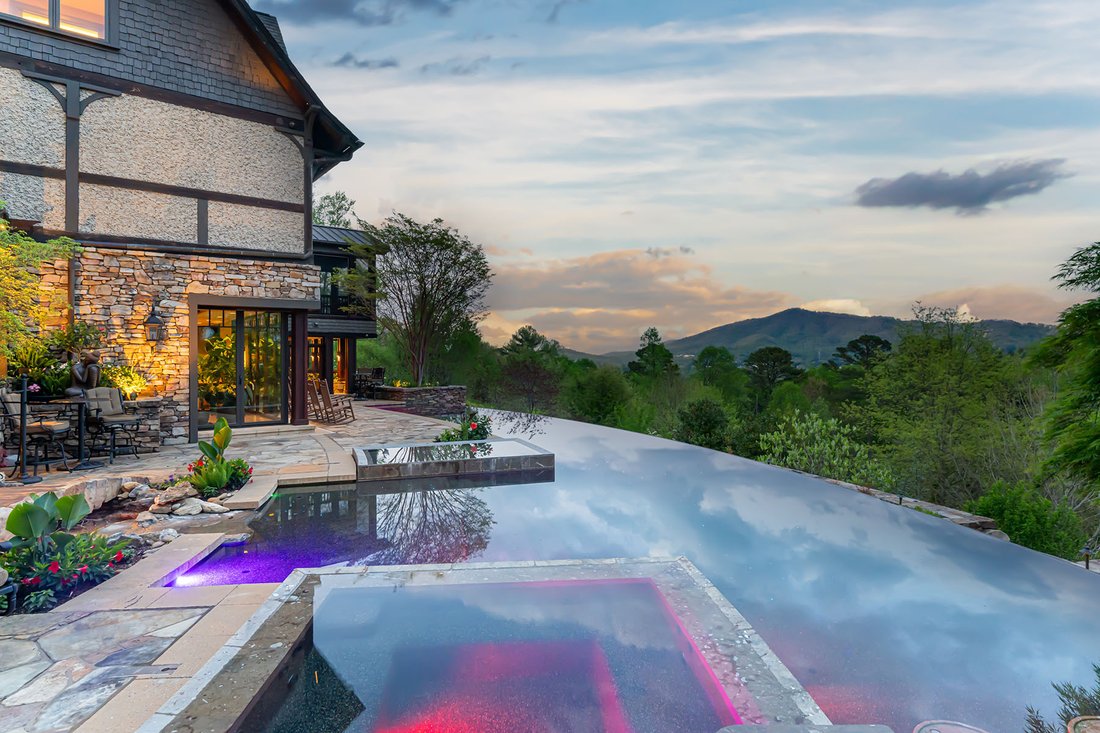 House in Asheville, North Carolina, United States 2 - 17433569