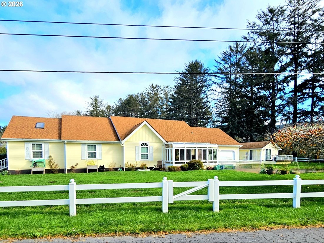 House in Brookings, Oregon, United States 1 - 17433778