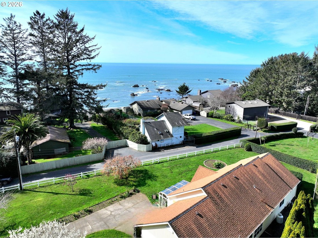 House in Brookings, Oregon, United States 4 - 17433778