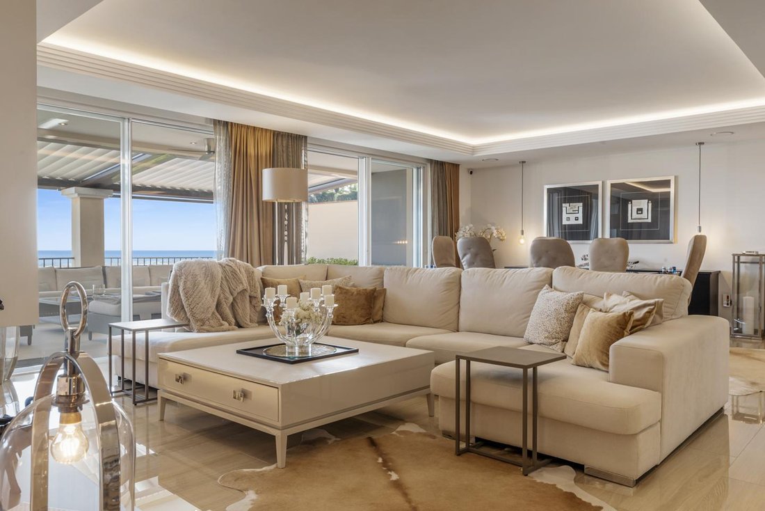 Penthouse in Benahavis, Andalusia, Spain 5 - 17433649