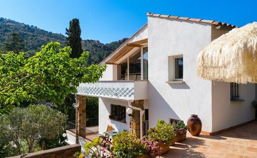 Villa à Le Dramont-Agay-Anthéor-Le Trayas, Saint-Raphaël, France 1