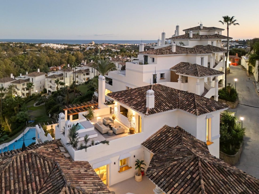 Attico a Nueva Andalucía, Marbella, Spagna 1 - 17433693