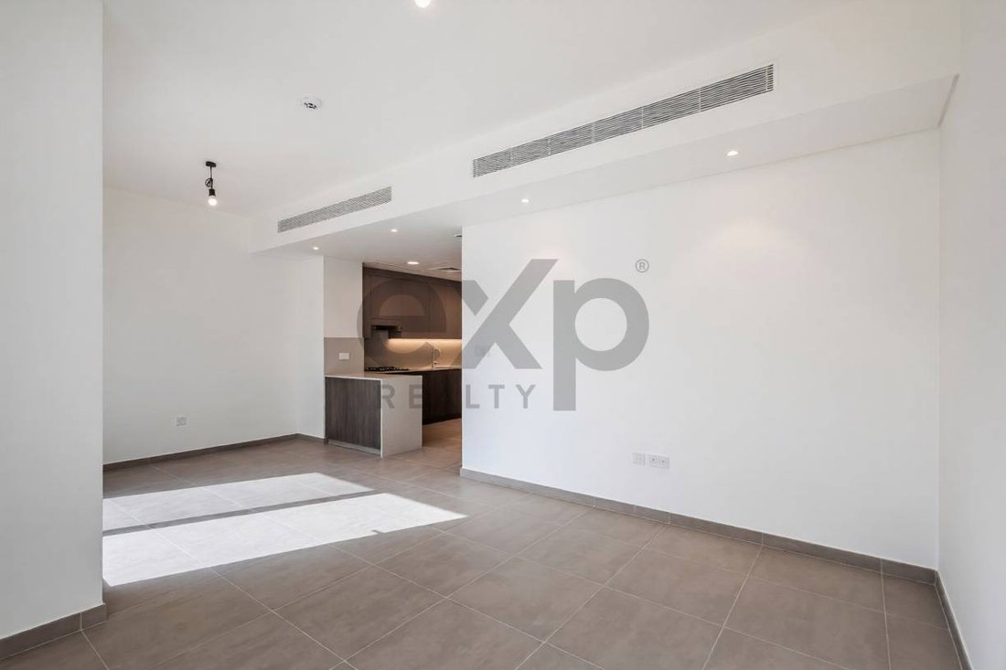 Townhouse in Tilal Al Ghaf, Dubai, United Arab Emirates 1 - 17433651
