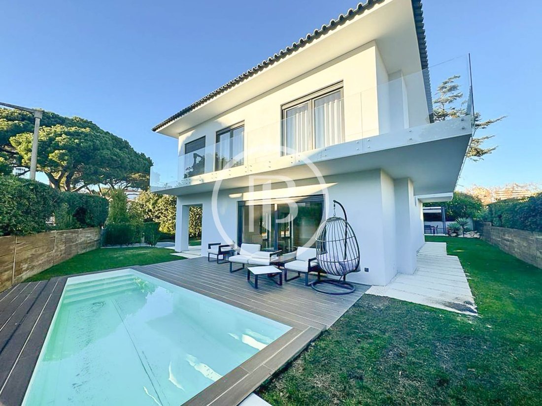 House in Cascais e Estoril, Lisbon, Portugal 1 - 17433813