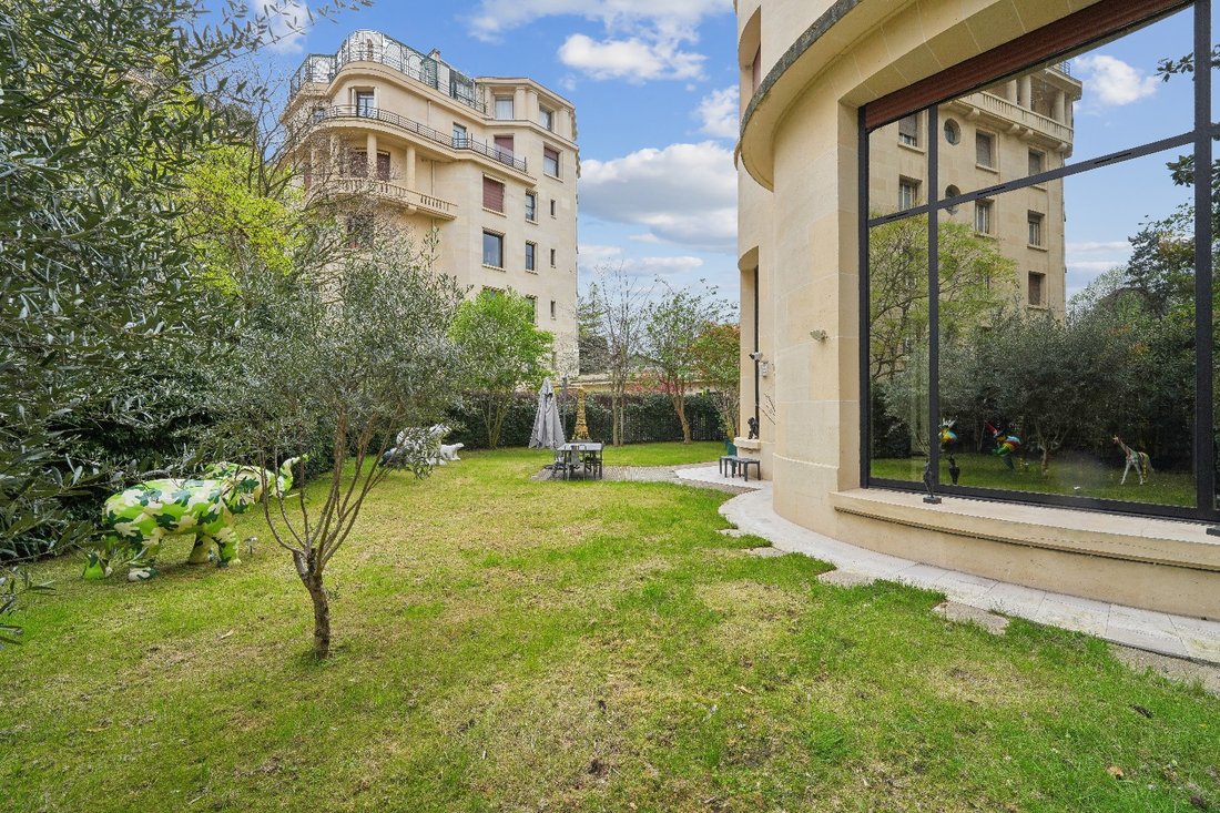 Apartment in Bois de Boulogne, Paris 16e Arrondissement, Paris 1 - 17433711