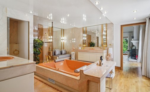 Château Saint Nom La Bretèche 1074.0 Sqm 10 Bedrooms