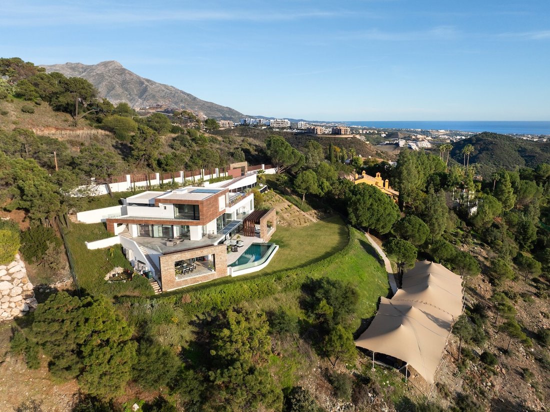 Villa in Benahavis, Andalusia, Spain 2 - 17433805