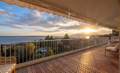 Apartment in Saint Nicolas, Cannes, France 1