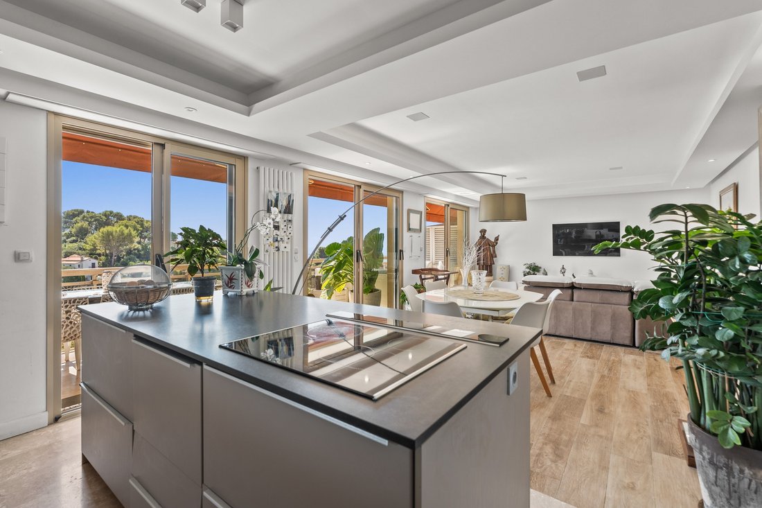Apartment in Maurice Jeanpierre, Le Cannet, France 5 - 17433903