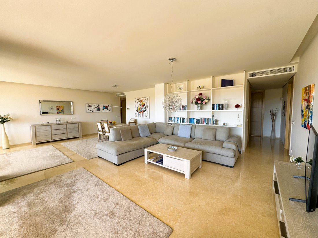 Apartment in Sotogrande, San Roque, Andalusia 2 - 17433642