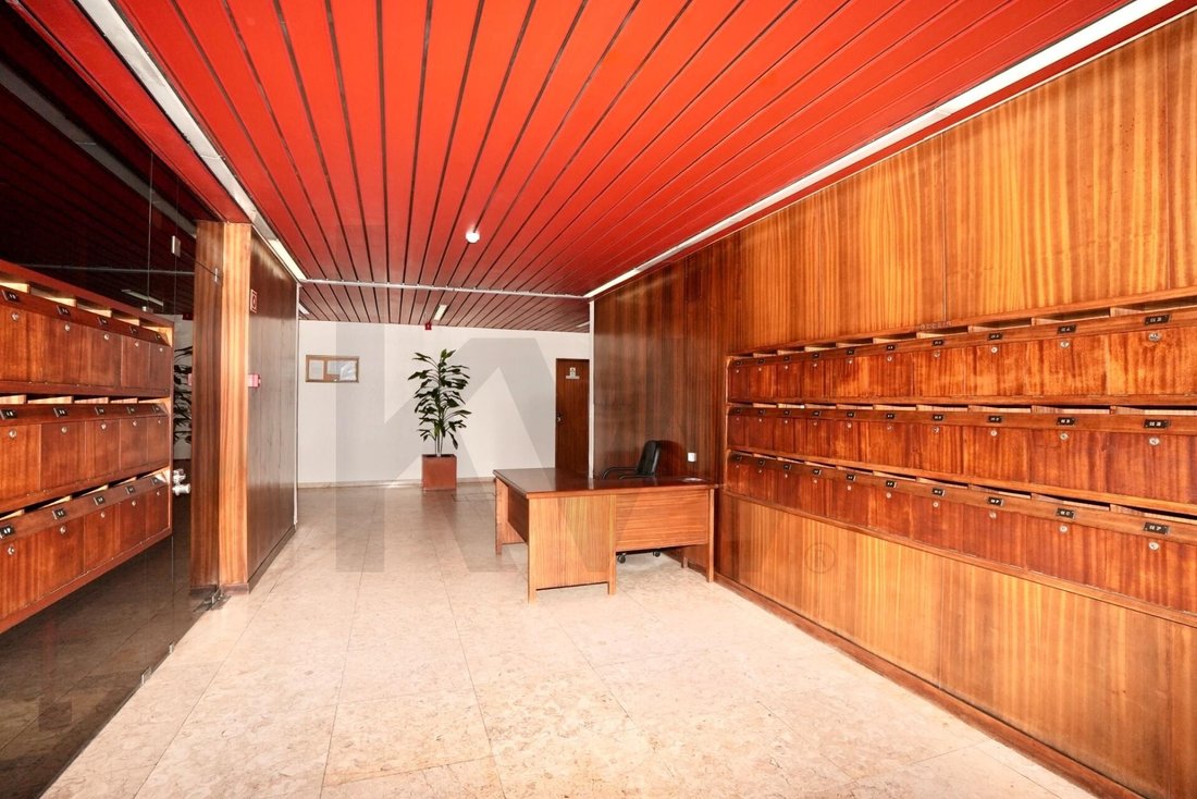 Apartment in Benfica, Lisbon, Portugal 2 - 17433766