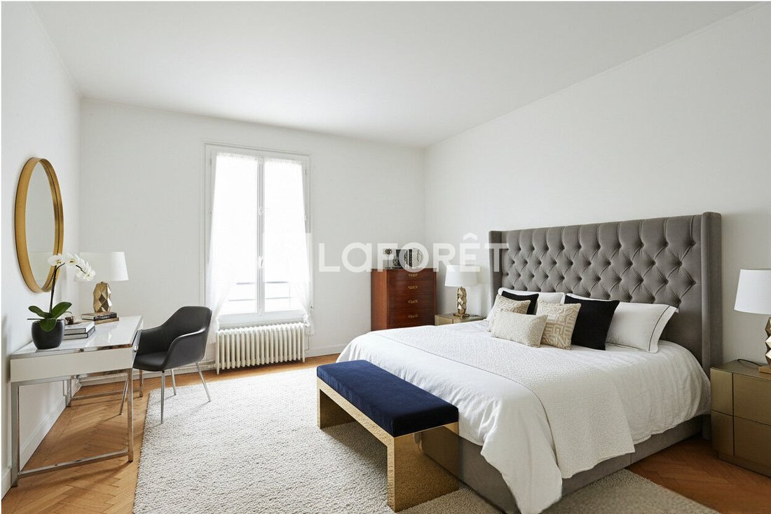 Apartment in Montsouris Dareau, Paris 14e Arrondissement, Paris 4 - 17405793