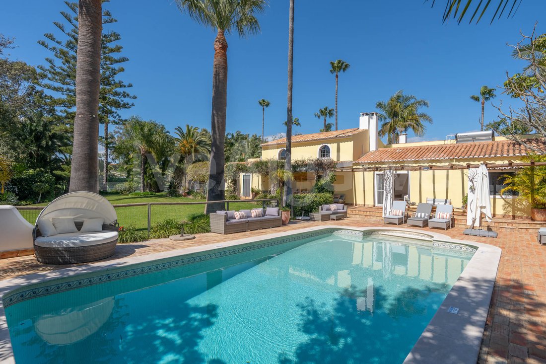 Villa in Mexilhoeira Grande, Algarve, Portugal 2 - 17372499