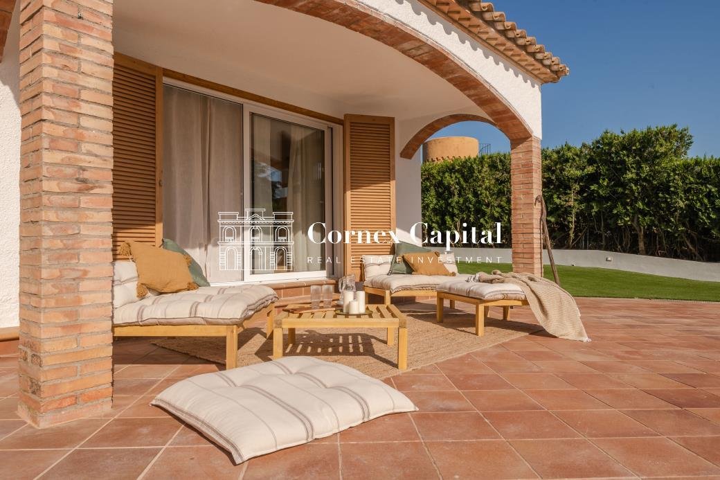 Villa in Torroella de Montgri, Catalonia, Spain 4 - 17434792
