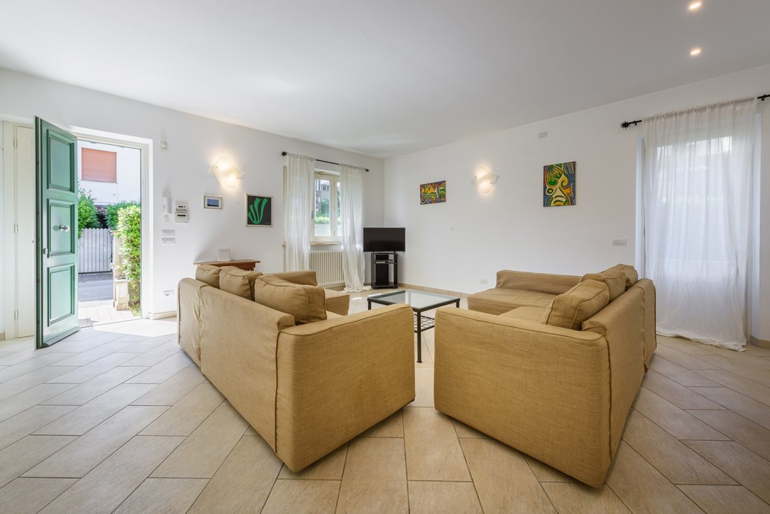 Villa en Vittoria Apuana, Forte dei Marmi, Toscana 1 - 17435116