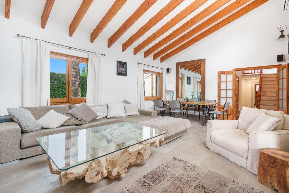 Villa in es Castell, Balearic Islands, Spain 2 - 17435013