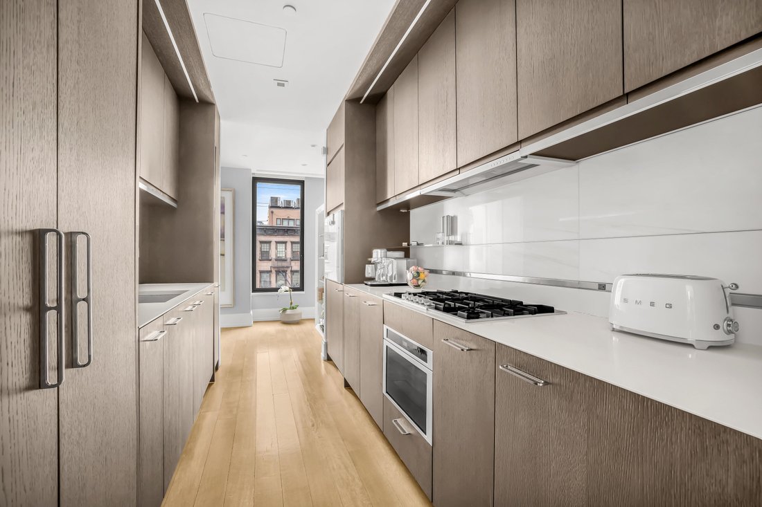 Condo in New York, New York, United States 4 - 17435060