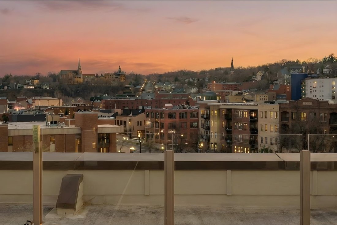 Condo in Stillwater, Minnesota, United States 2 - 17435090
