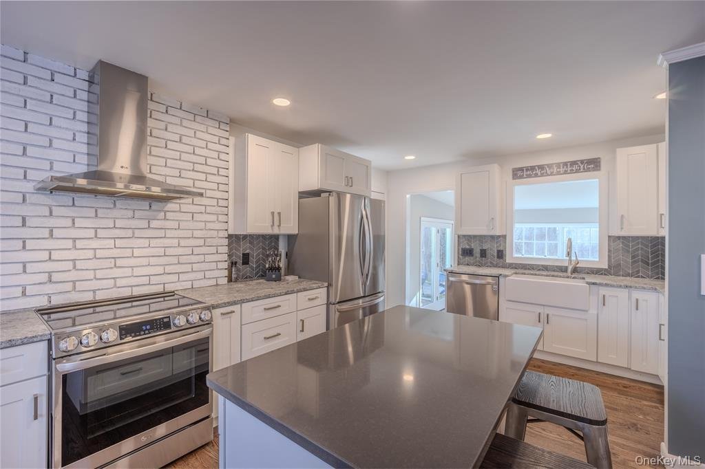 House in Spackenkill, New York, United States 4 - 17435146