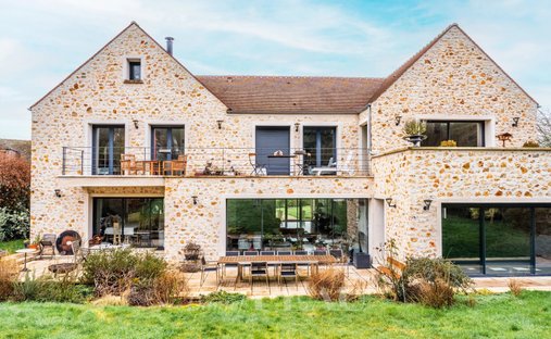 House in Coteau Sud, Chevreuse, France 1