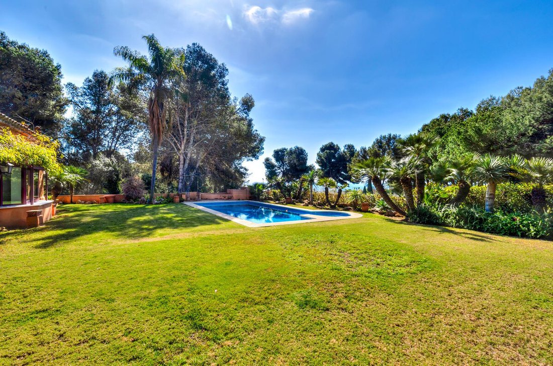 Villa in Marbella, Andalusia, Spain 1 - 17428847