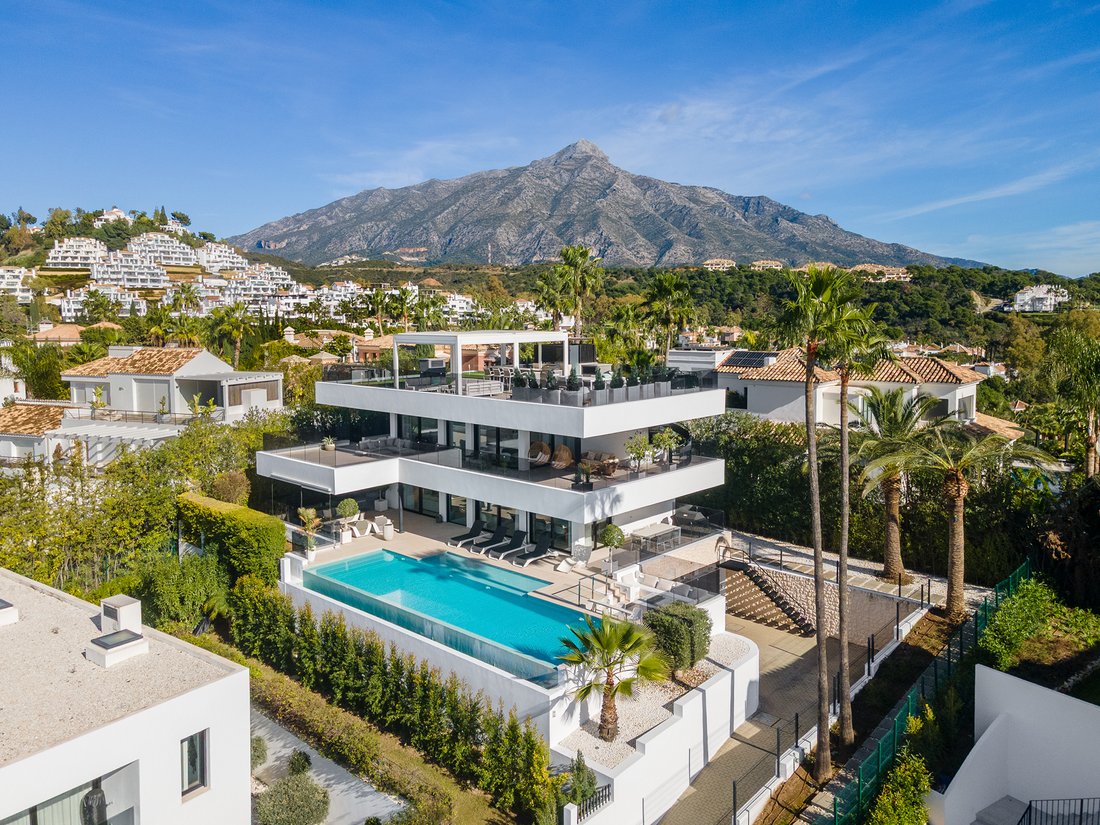 House in Puerto Banus, Marbella, Spain 2 - 16927383