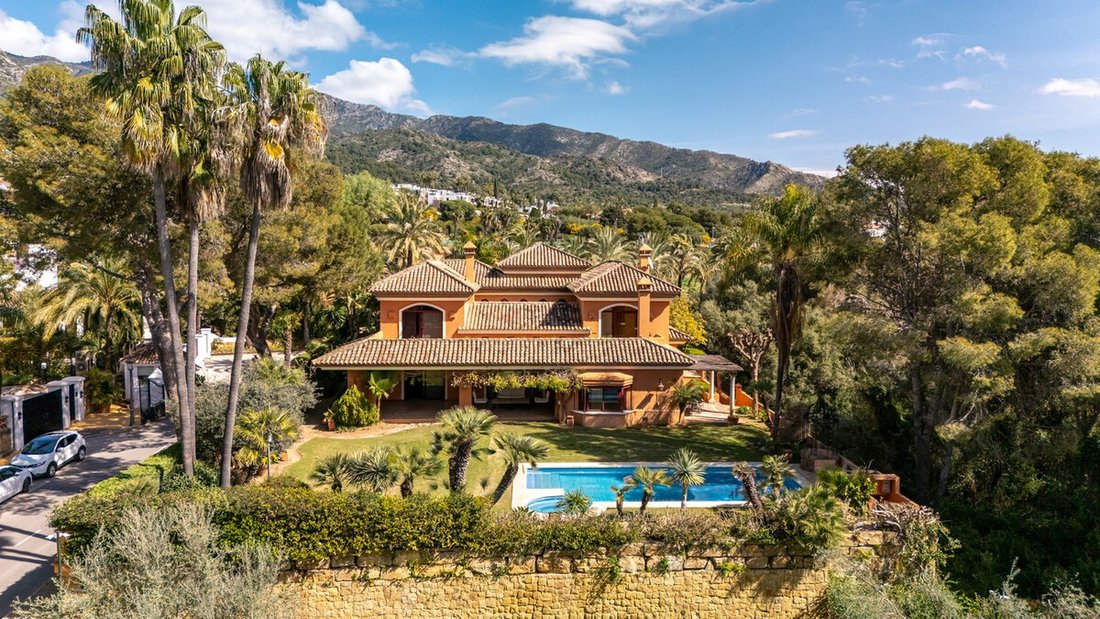Villa in Marbella, Andalusia, Spain 2 - 17428847