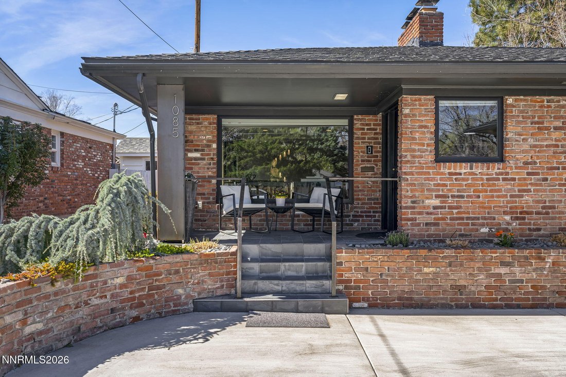 House in Reno, Nevada, United States 4 - 17435203
