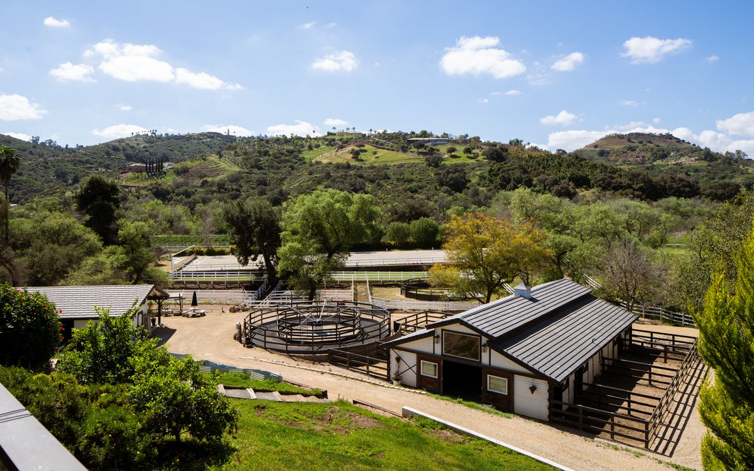 Bonsall, California, United States 3 - 17435161