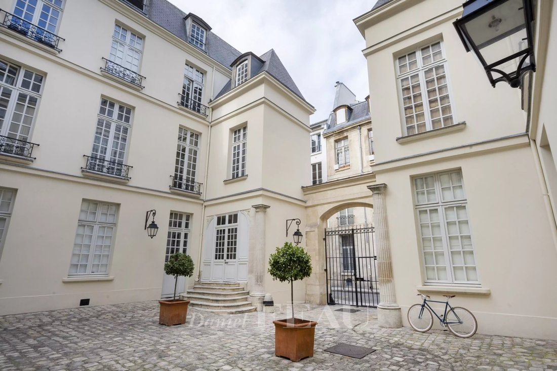 Apartment in Archives, Paris 3e Arrondissement, Paris 4 - 17435343