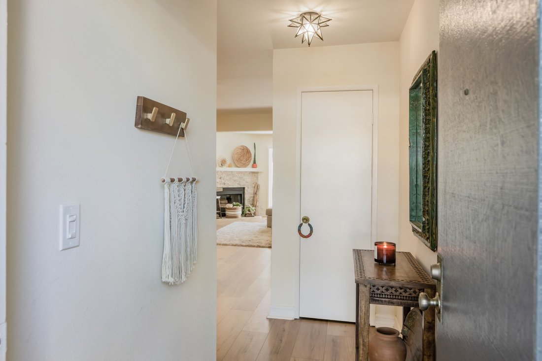 Condo in Thousand Oaks, California, United States 4 - 17435843