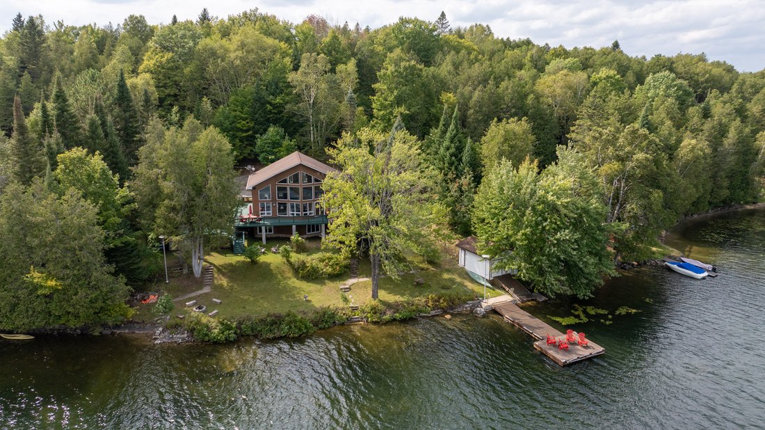 House in Brennan's Hill, Quebec, Canada 1 - 17436669