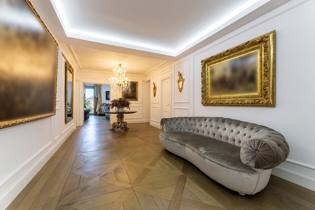 Apartment in Chamberi, Madrid, Spain 2 - 16544401