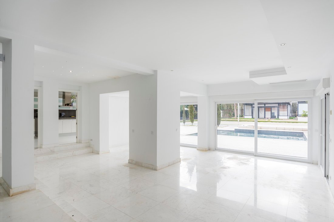 House in La Moraleja, Alcobendas, Comunidad de Madrid 2 - 17247724