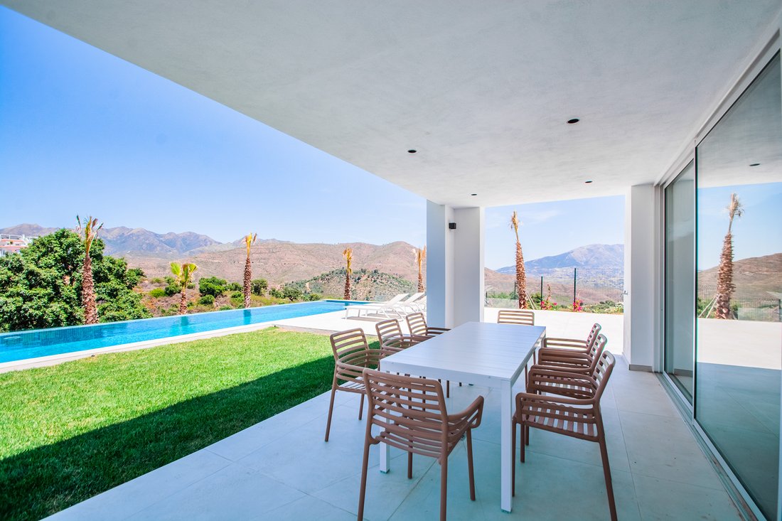 House in Ojen, Andalusia, Spain 2 - 14808695