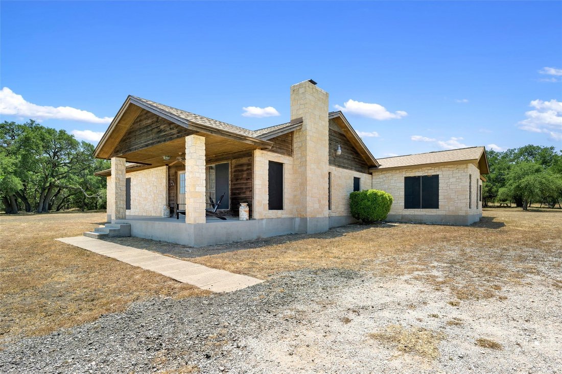 House in Liberty Hill, Texas, United States 1 - 17437908
