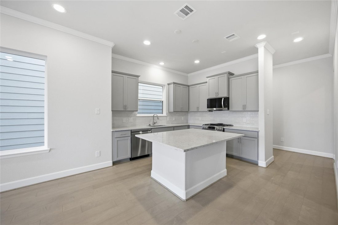 House in Houston, Texas, United States 4 - 17438281