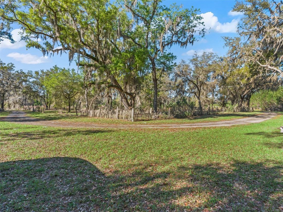 Rancho en Bronson, Florida, Estados Unidos 5 - 17438164