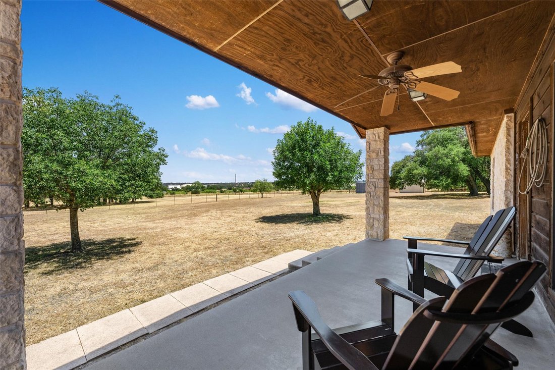 House in Liberty Hill, Texas, United States 5 - 17437908