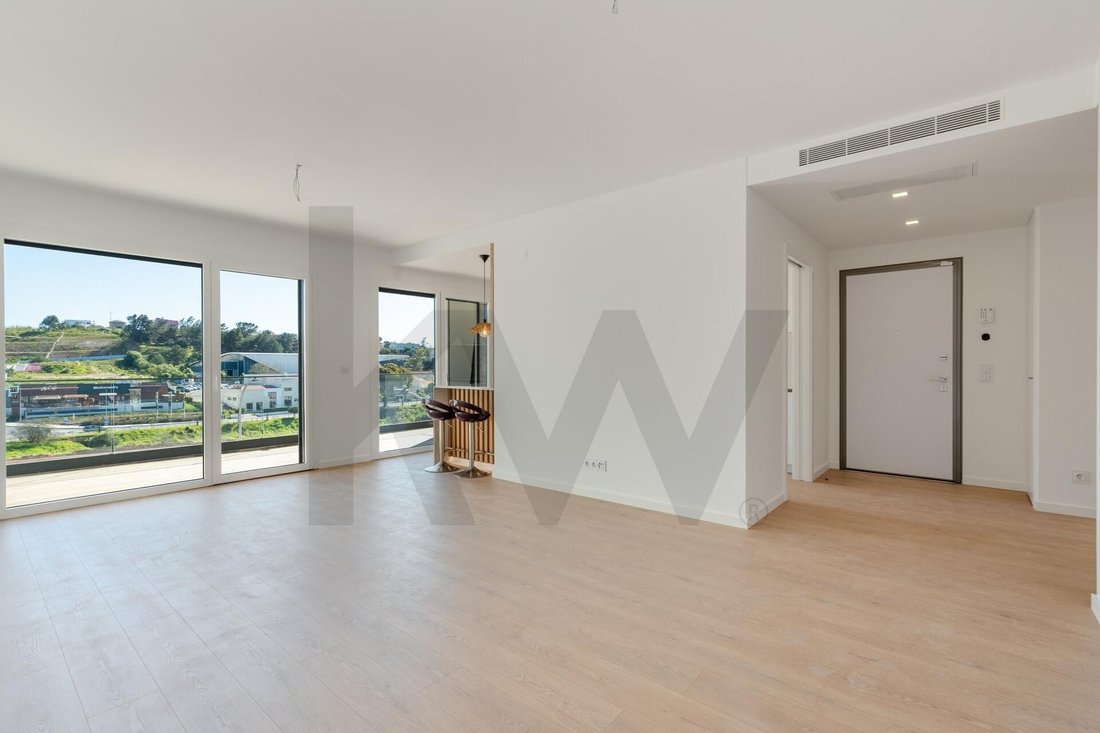 Apartment in Paco de Arcos, Lisbon, Portugal 2 - 17438058