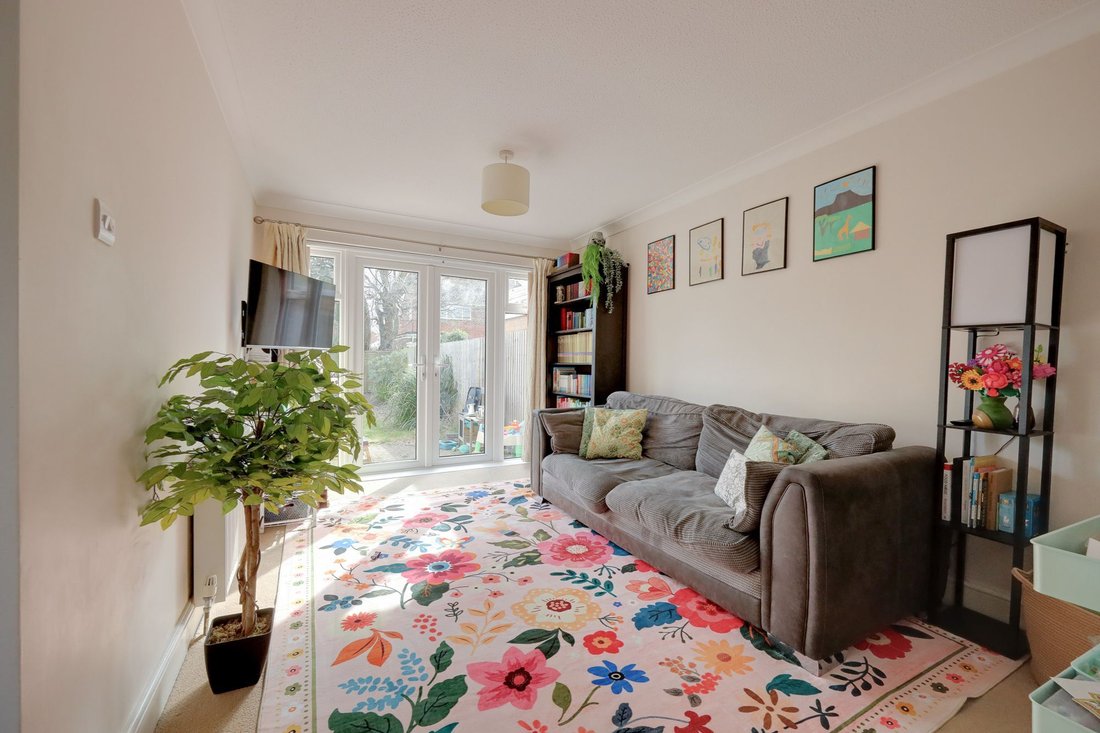 House in Burgess Hill, England 3 - 17436505