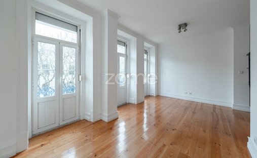 Apartment in Campo de Ourique, Lisbon, Portugal 1